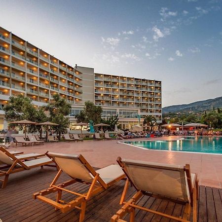 Evia Riviera Resort Амаринтос Екстериор снимка