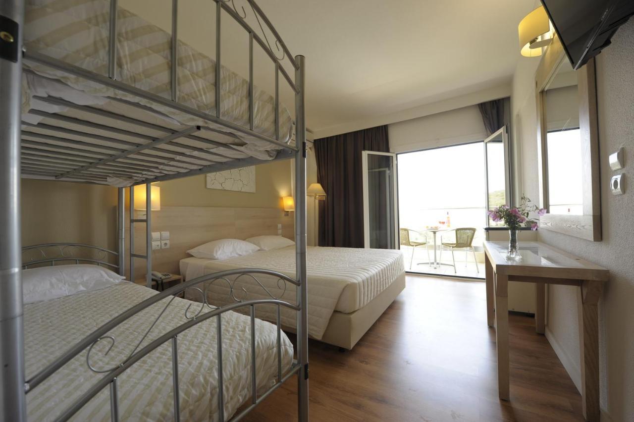 Evia Riviera Resort Амаринтос Екстериор снимка