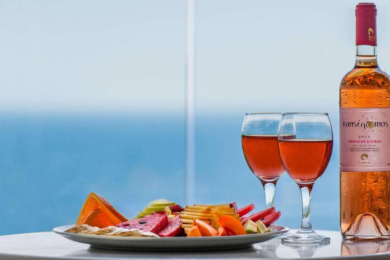 Evia Riviera Resort Амаринтос Екстериор снимка