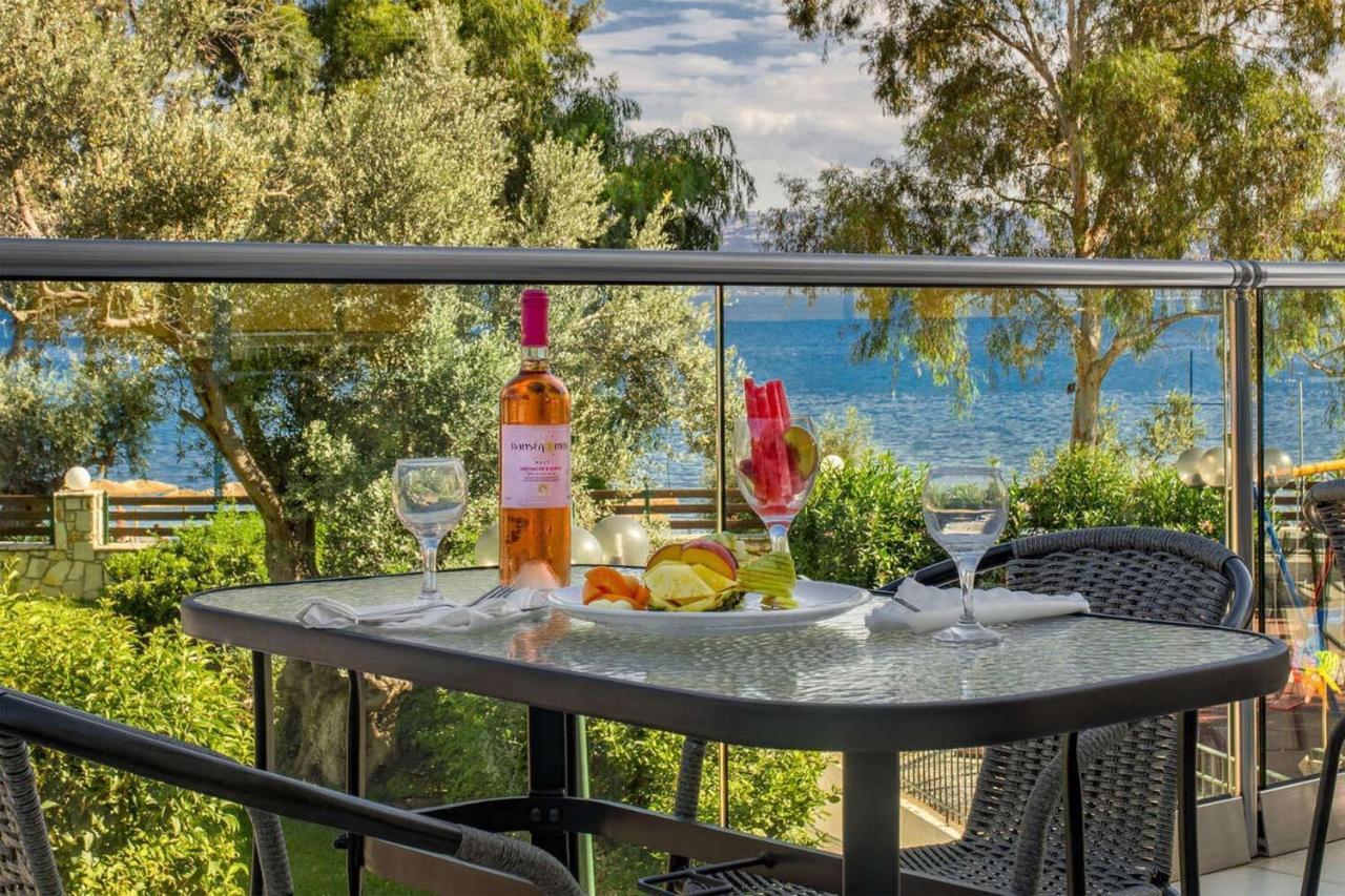 Evia Riviera Resort Амаринтос Екстериор снимка